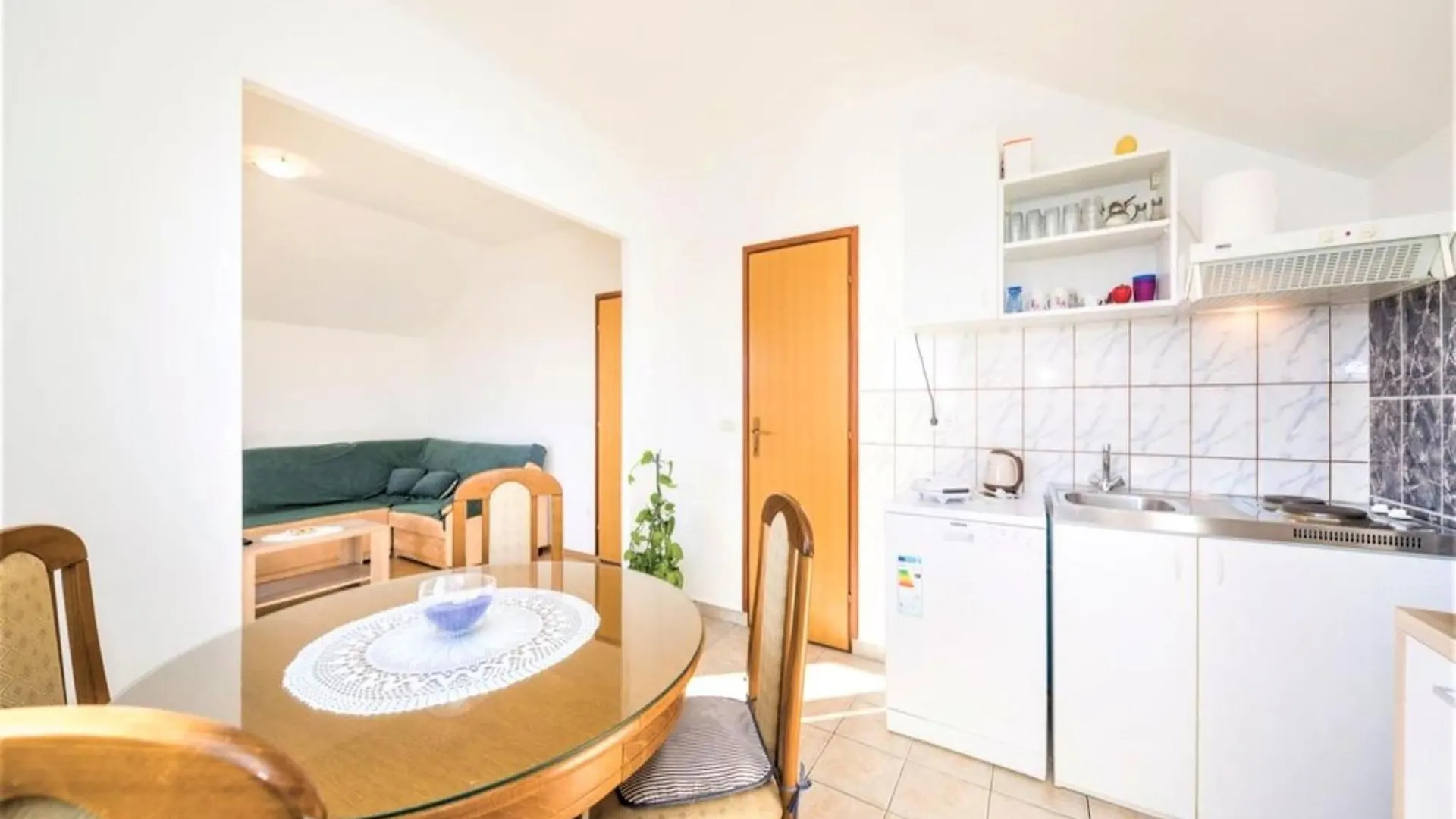 Trogir Comfortable Apartment With Terrace - Two Bedroom Apartment With Terrace 0*,  Kroatien
